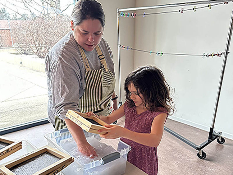 Outdoor Artists in the Nath Sculpture Garden: Papermaking
